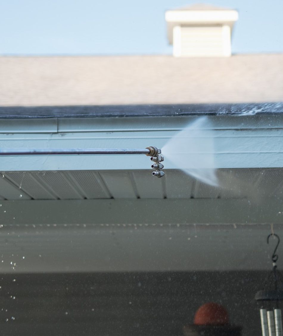 power washer nozzle spraying water